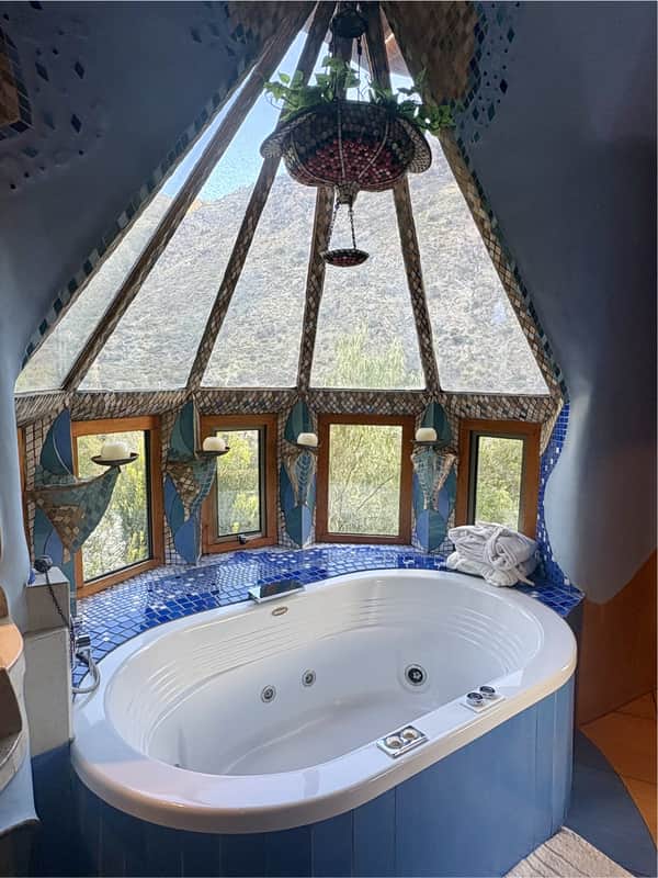 jacuzzi