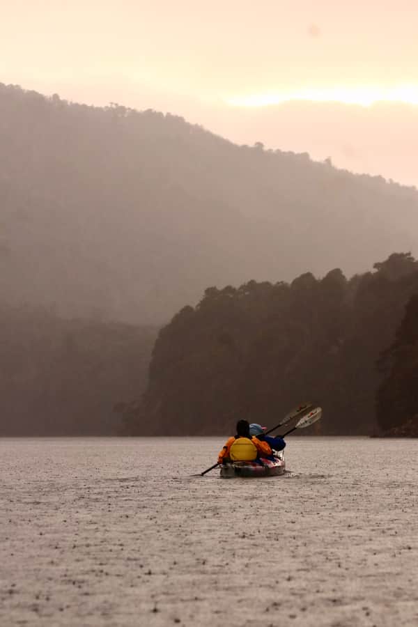 Kayak en Lago Icalma 10