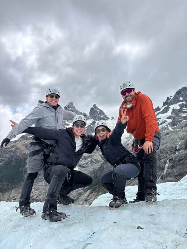 Glaciar Calluqueo senderismo y caminata en hielo 9