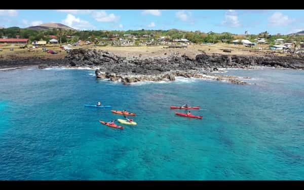 Costa de Hanga Roa – “Secretos de la Bahía Larga” 9