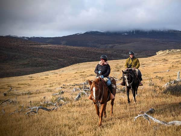 A caballo en una auténtica estancia patagonica ! 2