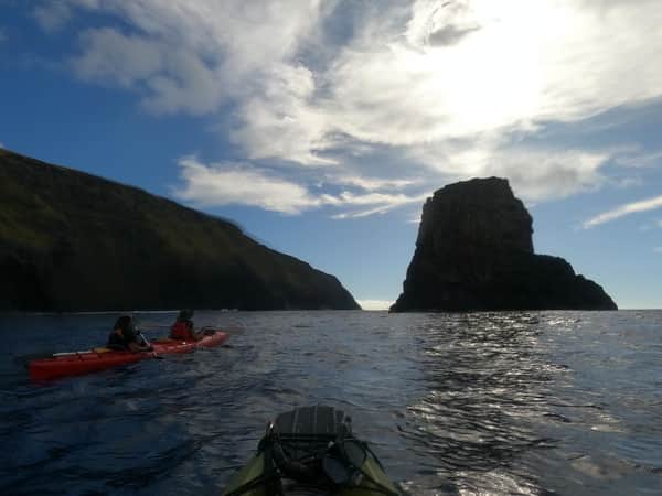 Motu Marotiri: El Refugio del Rey" 1