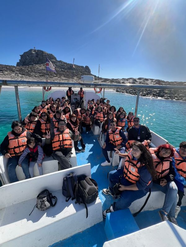 Reserva nacional pingüino de Humboldt "Isla Damas"